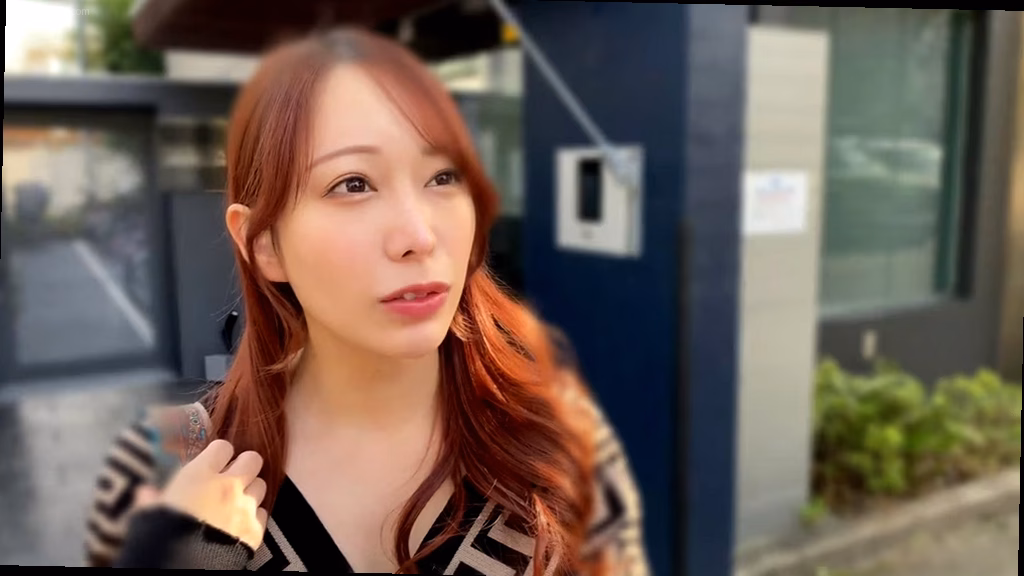 シーン3：ホテルでの激しい情事 7