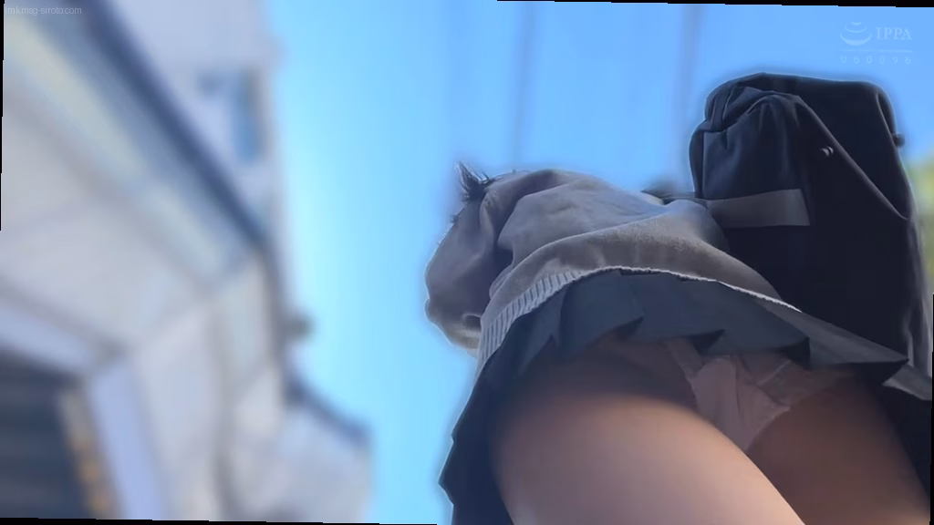 シーン2：神風舞い上がるパンツ 2