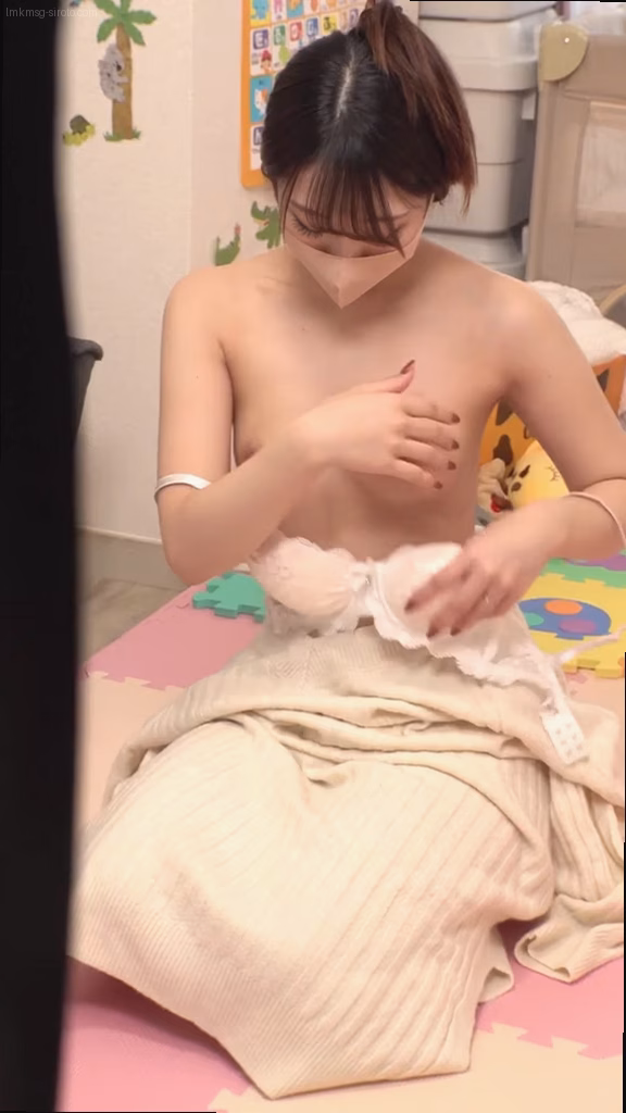 シーン2：母乳マッサージ本番 3