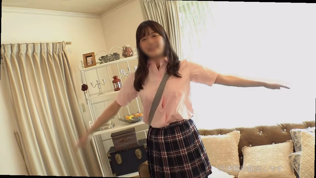 シーン2：パンティからはみ出る超剛毛 3