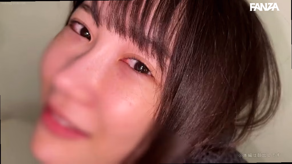 朝の光に目覚めるFカップの誘惑 1