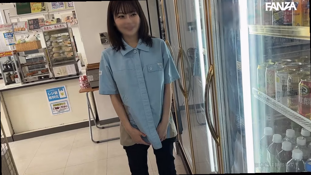 シーン2：店内での禁断の行為 2