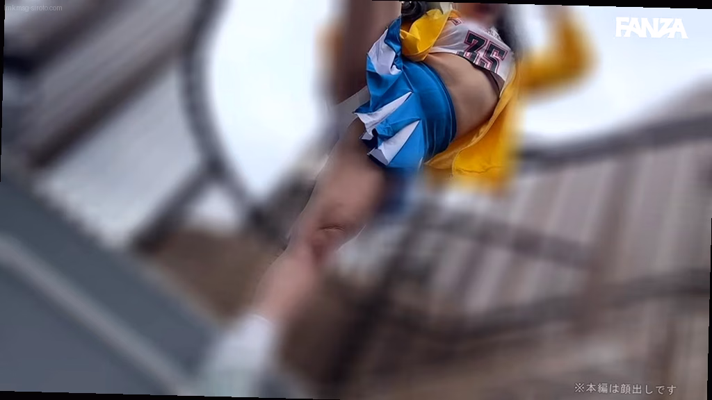 シーン2：屋上での密会 2