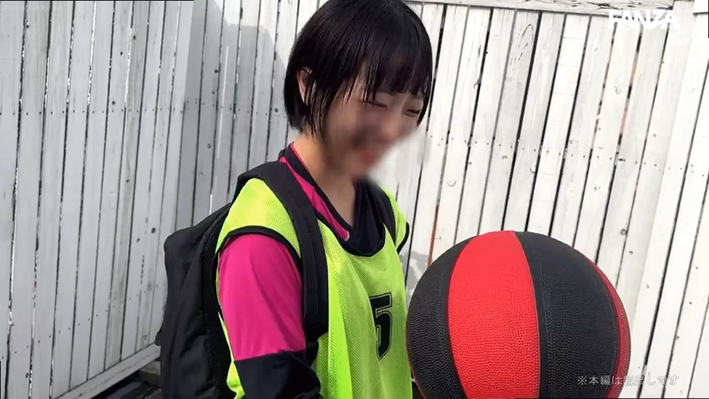 シーン2：パンティ透けの挑発 4