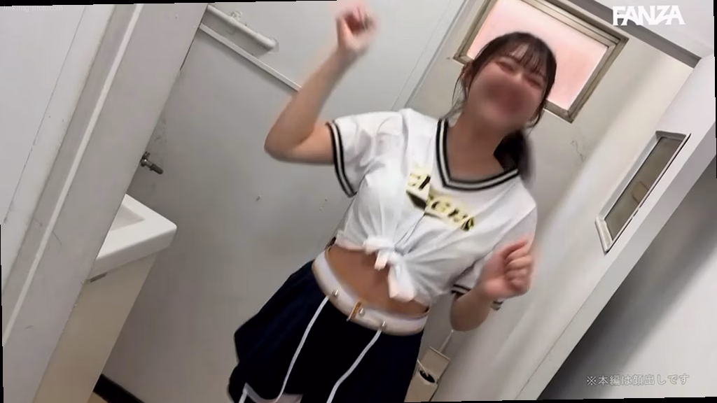 シーン1:練習後の蒸れたカラダ 1