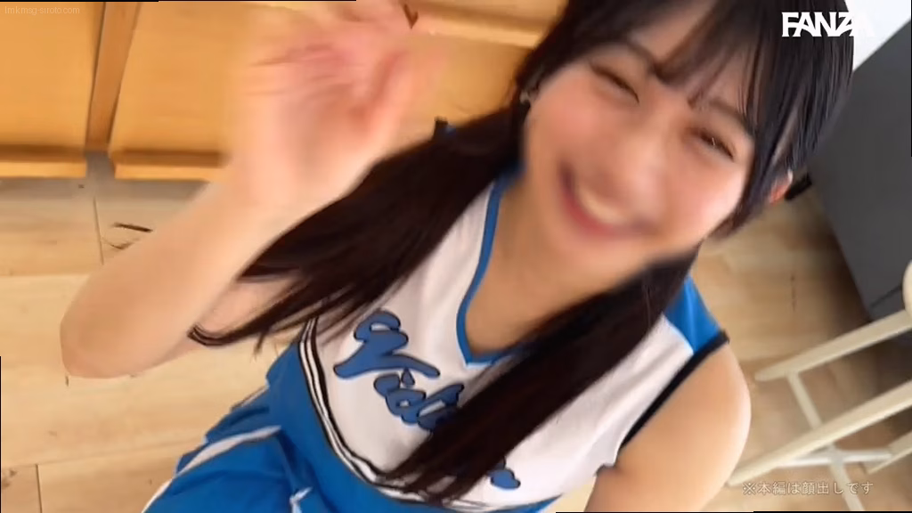 シーン1：屋上で交わす禁断のキス 0