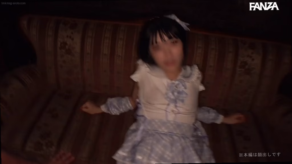 シーン4：絶頂の瞬間が衣装を破る 8