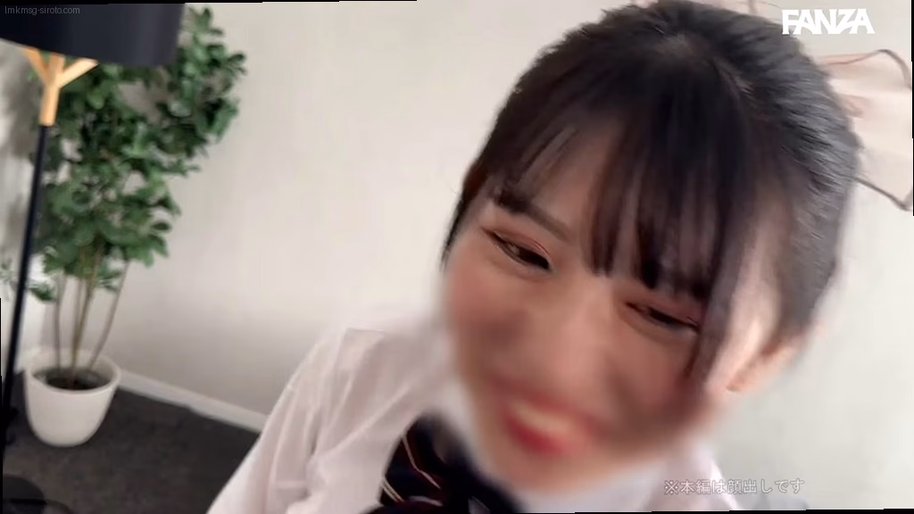 制服脱ぎ：エッチな制服姿 4