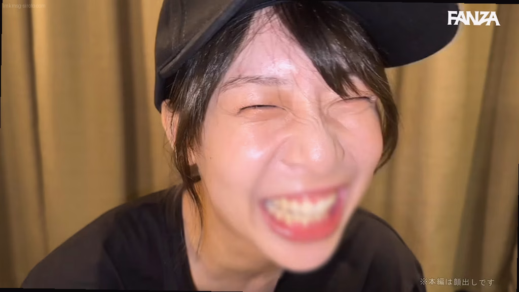 シーン2：立ちバックの汗まみれセックス 3