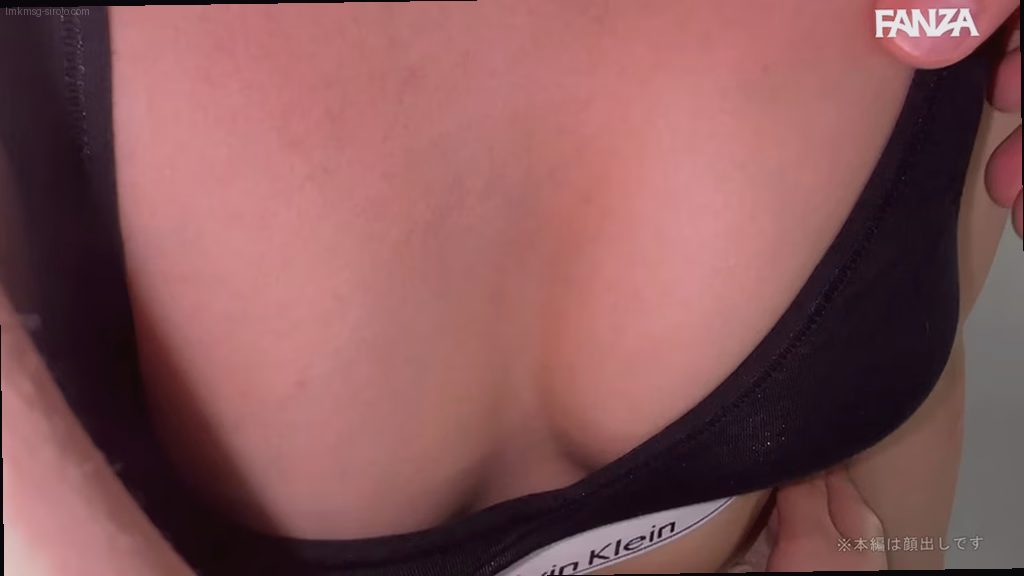 シーン5：投稿完了後の余韻 11